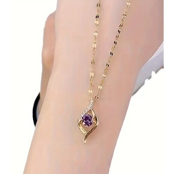 Exquisite Shiny Geometric Gold Plated Necklace - Picture 1 of 4